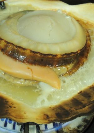 意外と簡単☆殻つきホタテの焼き方-レシピのメイン写真