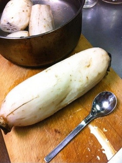 きれいに剥きたい!蓮根の皮-レシピのメイン写真