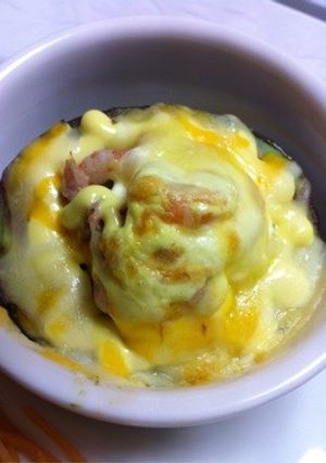 めっちゃ簡単！アボカドとエビのチーズ焼き-レシピのメイン写真