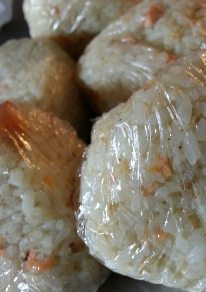 鮭とゴマの混ぜご飯-レシピのメイン写真