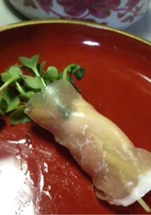 巻くだけ♫生ハムクリチ☆おつまみパーティ-レシピのメイン写真