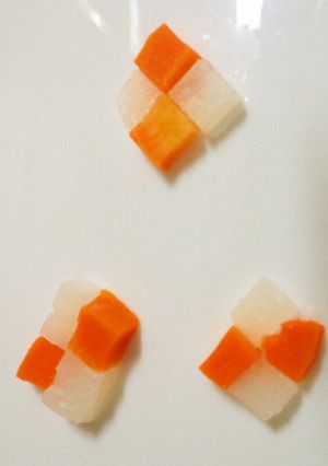 お正月☆にんじんとカブの市松寄せ☆離乳食-レシピのメイン写真