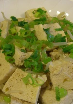 ヘルシー☆凍らせた豆腐＆もやし炒め-レシピのメイン写真