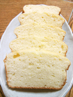 生クリームでレモンケーキ-レシピのメイン写真