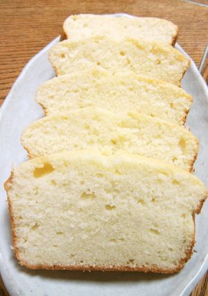 生クリームでレモンケーキ-レシピのメイン写真