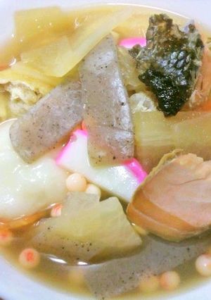 ♪我が家流いつでも旨い新巻鮭入お雑煮♪　-レシピのメイン写真