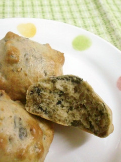 余った黒豆で☆黒豆おやつプチパン☆-レシピのメイン写真
