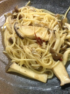 甘辛キノコの和風みぞれパスタ-レシピのメイン写真