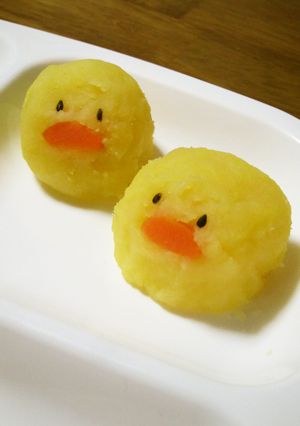 【離乳食】　りんごきんとんでヒヨコさん-レシピのメイン写真