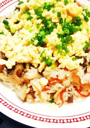 みんな大好き☆牛肉とレンコンのお寿司-レシピのメイン写真