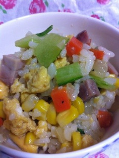 超簡単...丼で...野菜のヘルシー炒飯-レシピのメイン写真