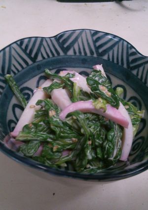 春菊とカマボコの簡単サラダ-レシピのメイン写真
