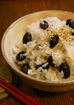 おせちリメーク★黒豆塩麹ふっくらごはん-レシピのメイン写真