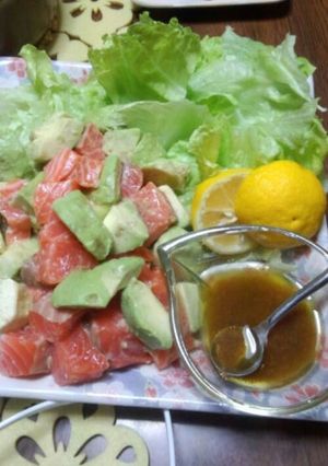 アボカドとサーモンのサラダ-レシピのメイン写真
