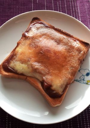 レトルトで簡単☆チーズカレートースト-レシピのメイン写真