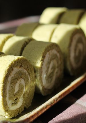 抹茶とホワイトチョコのぐるぐるロール♥-レシピのメイン写真