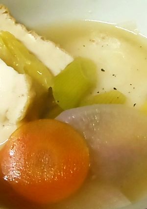 余り物アレンジ ! カニだし雑煮-レシピのメイン写真