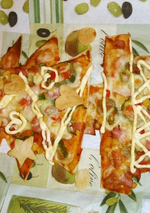 クリスマスに☆ツリーピザ(o→ܫ←o)-レシピのメイン写真