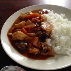 รูปของ 筑前煮リメイク♪根菜カレー