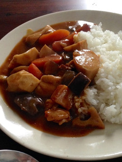 筑前煮リメイク♪根菜カレー-レシピのメイン写真