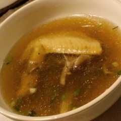 รูปของ 手羽先ときのこの塩麹スープ