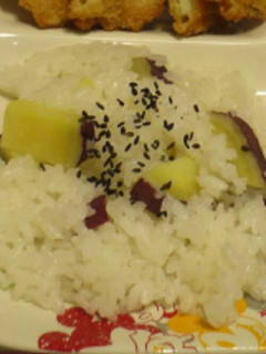 炊き込み風さつまいもご飯-レシピのメイン写真