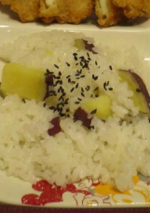 炊き込み風さつまいもご飯-レシピのメイン写真