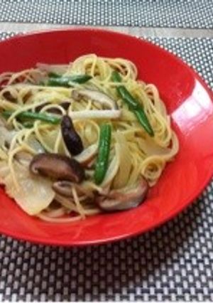 蒲鉾とどんこ椎茸の和風パスタ-レシピのメイン写真