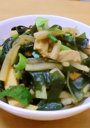 大根の皮とわかめ高野豆腐の辛味噌炒め-レシピのメイン写真