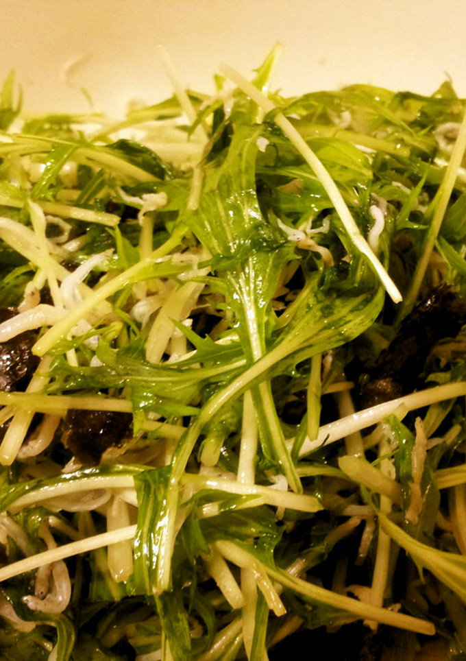 とっても簡単*水菜としらすのサラダ*-レシピのメイン写真