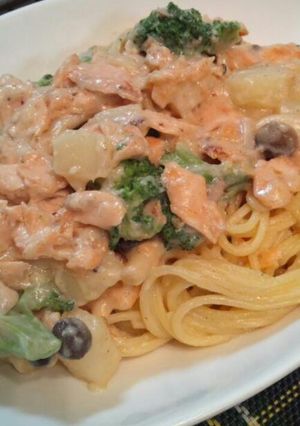 塩麹鮭の味噌クリームパスタ-レシピのメイン写真