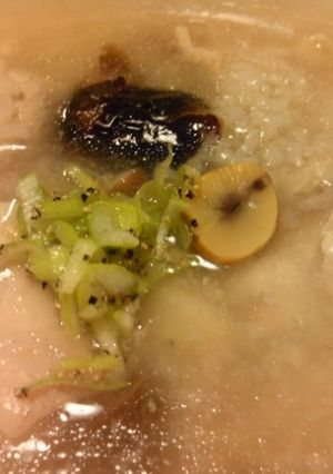 かなるンちのサムゲダン風おかゆスープ-レシピのメイン写真