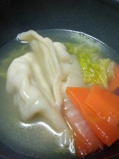 冷凍餃子で白菜入りスープ餃子-レシピのメイン写真