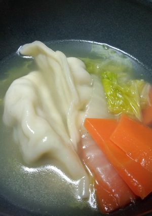冷凍餃子で白菜入りスープ餃子-レシピのメイン写真