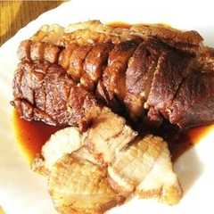 รูปของ □◆ 紅茶で簡単！焼き豚 ◆□