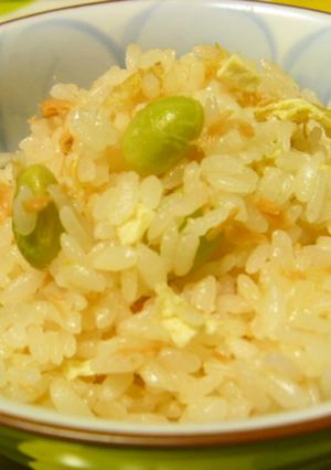 ☆簡単おいしい鮭と枝豆の炊き込みごはん☆-レシピのメイン写真
