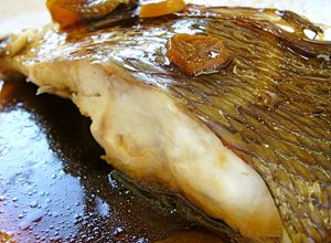 甘辛いタレで☆煮るだけ！簡単♪鯛の煮付け-レシピのメイン写真