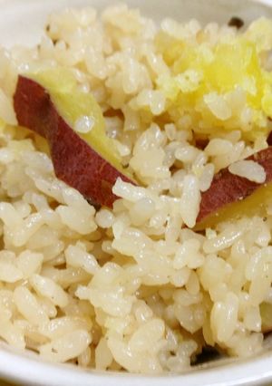 塩糀昆布のサツマイモ炊き込みご飯-レシピのメイン写真