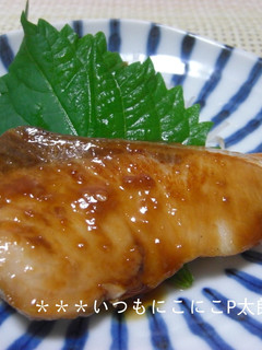 醤油麹☆簡単フライパン☆ブリの照り焼き♪-レシピのメイン写真