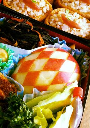 お弁当に◆ダイヤ柄のりんご-レシピのメイン写真