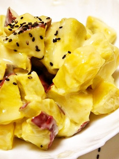 酸味が効いてるチョット大人な薩摩芋サラダ-レシピのメイン写真