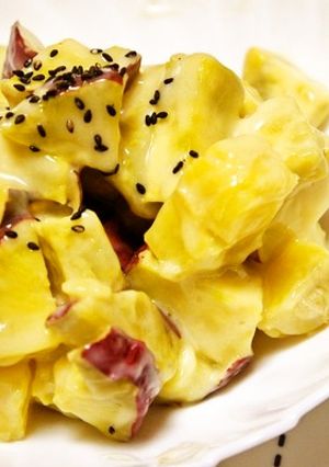 酸味が効いてるチョット大人な薩摩芋サラダ-レシピのメイン写真