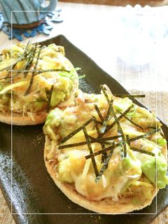 *柚子満喫* アボカドの和トースト-レシピのメイン写真