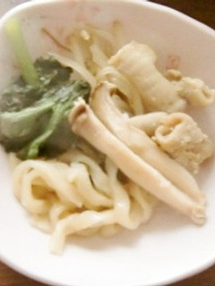牛もつと煮込みうどんの、ほかほか鍋♪-レシピのメイン写真