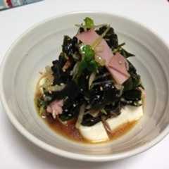 รูปของ 手作りドレッシングで☆ワカメの中華サラダ