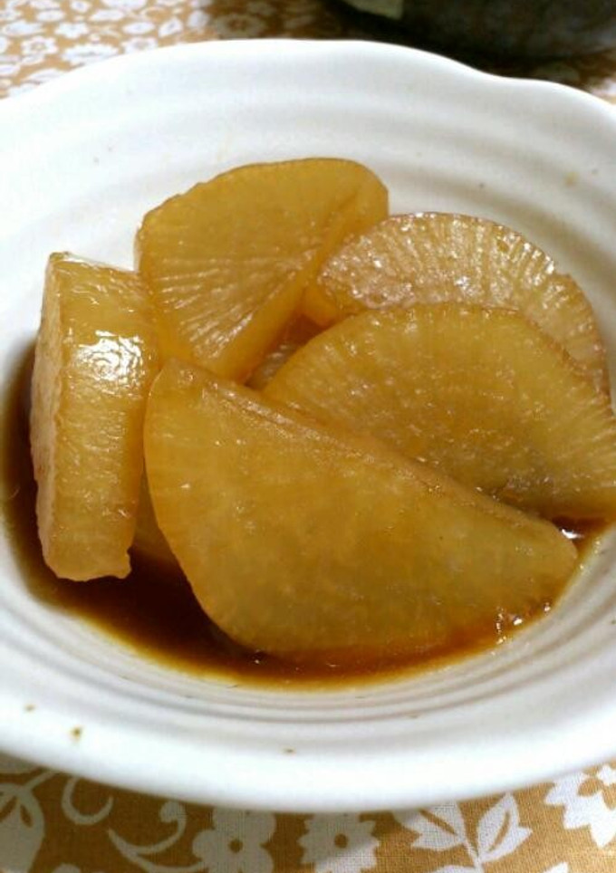 とろける柔らかさ＊ゴマ油が香る大根の煮物-レシピのメイン写真