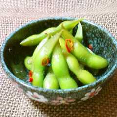รูปของ 今日のおつまみ☆簡単・枝豆のめんつゆ漬け
