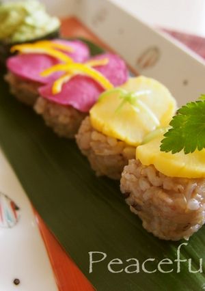[ベジ]お漬け物とお野菜の押し寿司-レシピのメイン写真