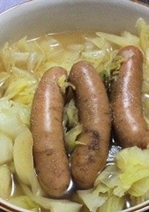 キャベツとウィンナーのコンソメスープ-レシピのメイン写真