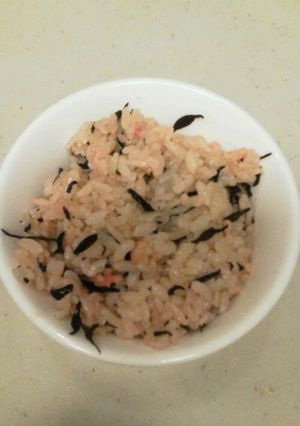 梅干しひじきご飯-レシピのメイン写真